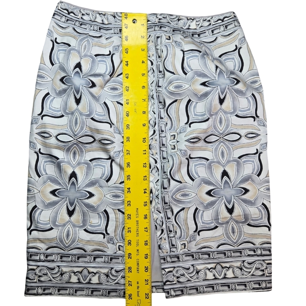White House Black Market Floral Pattern Pencil Skirt Size 6 - Picture 5 of 6